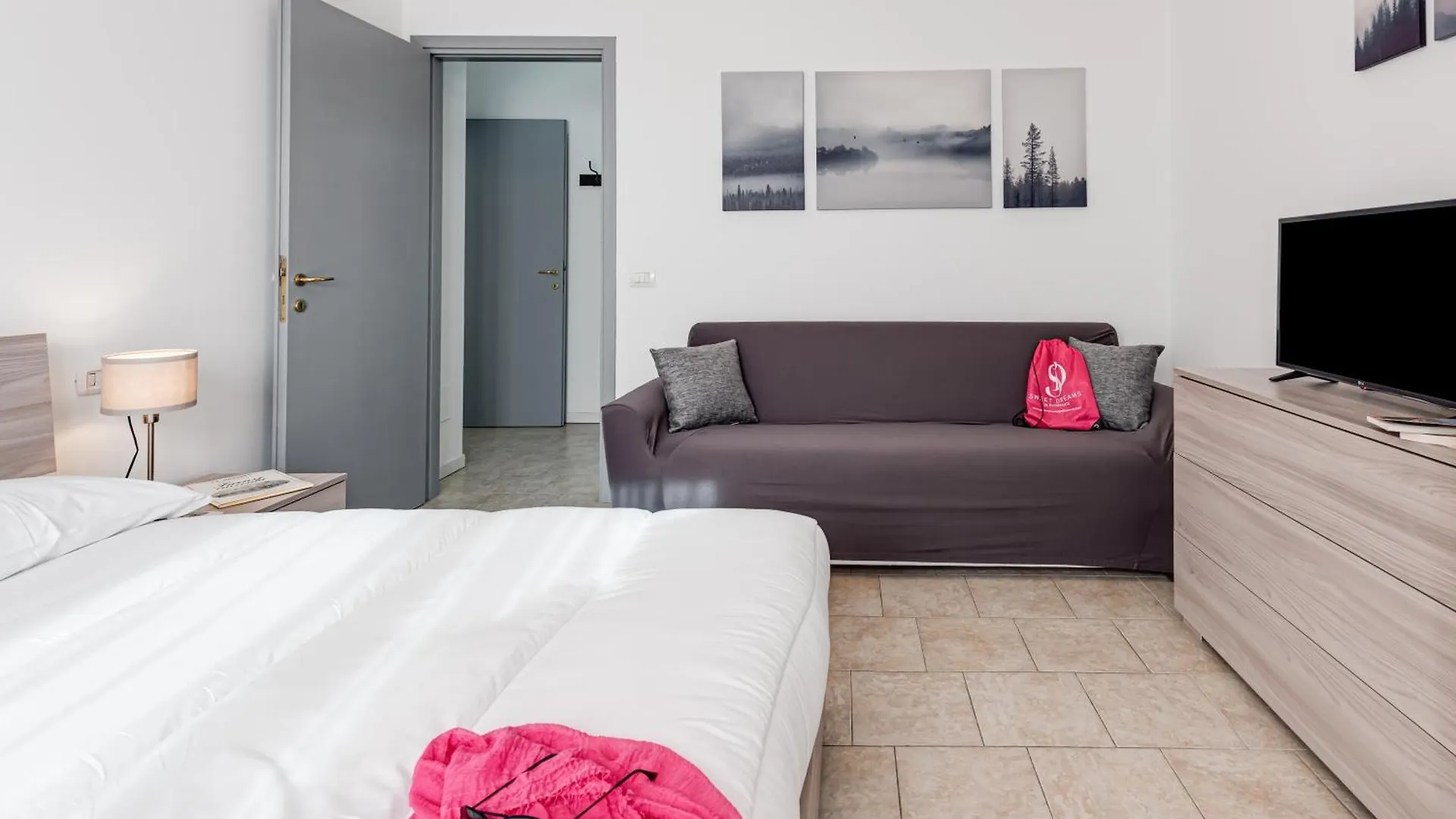 Castelnuovo Hub - Sweet Dreams In Florencia Apartamento