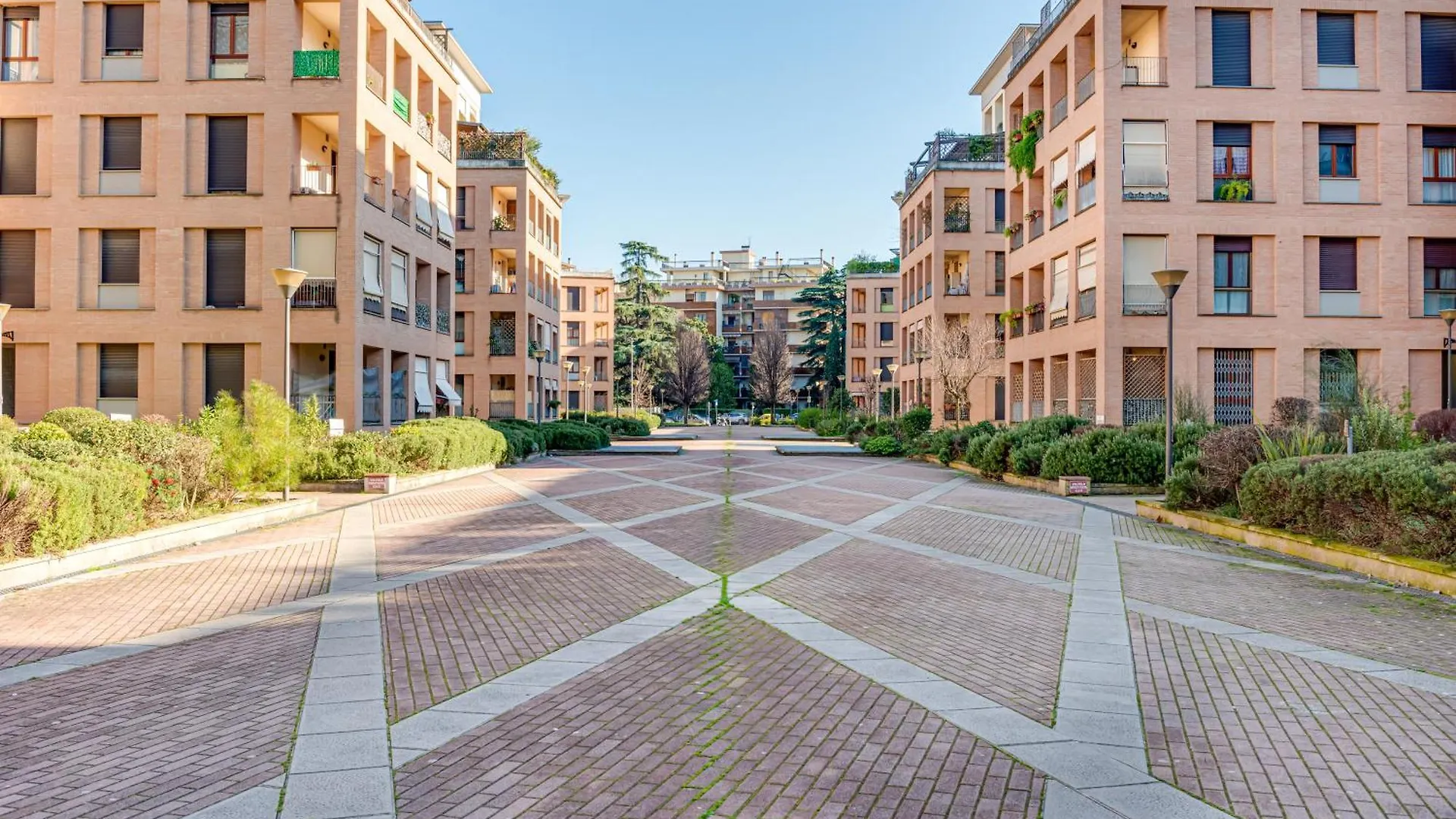 Castelnuovo Hub - Sweet Dreams In Florencia