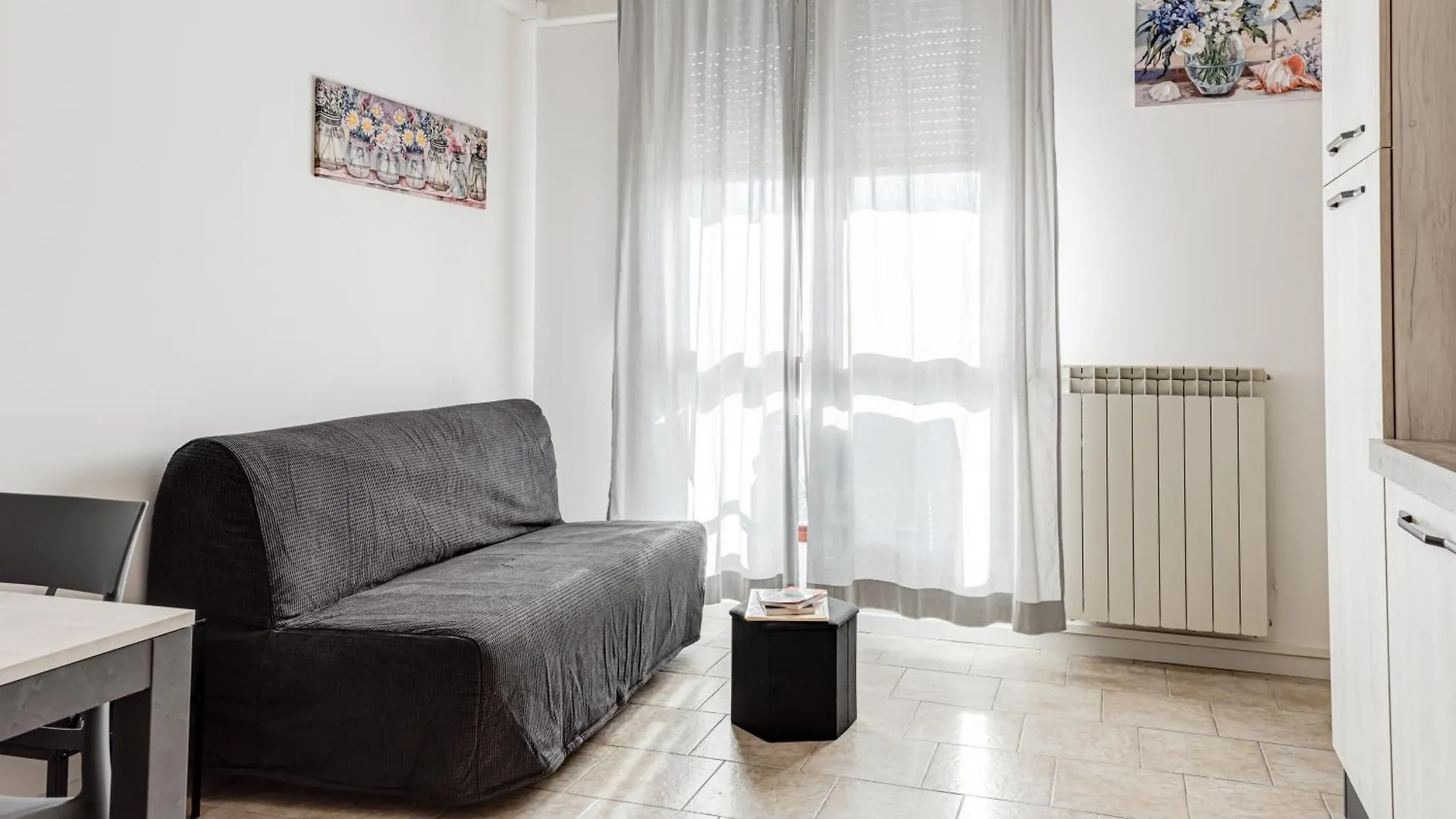 Castelnuovo Hub - Sweet Dreams In Florencia Italia